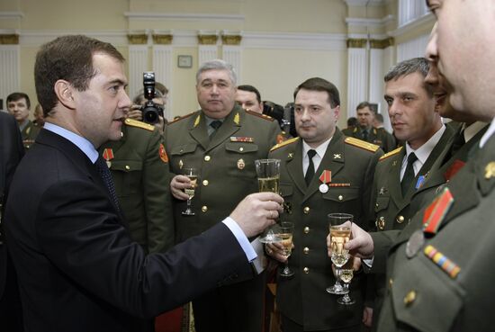 Д.Медведев посетил штаб Сибирского военного округа (СибВО)