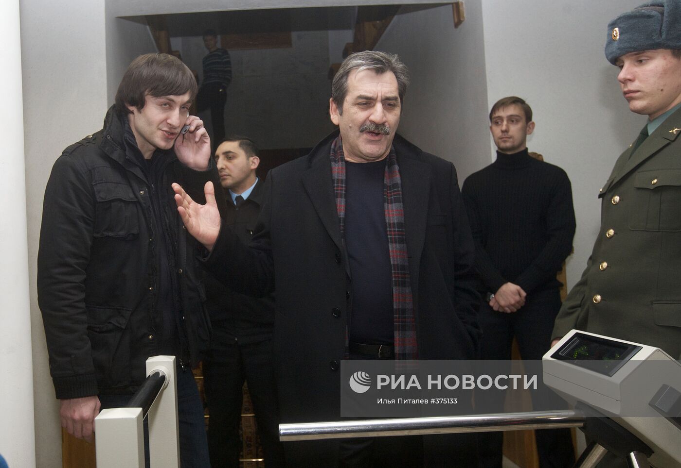 Оправданы обвиняемые в деле об убийстве А. Политковской