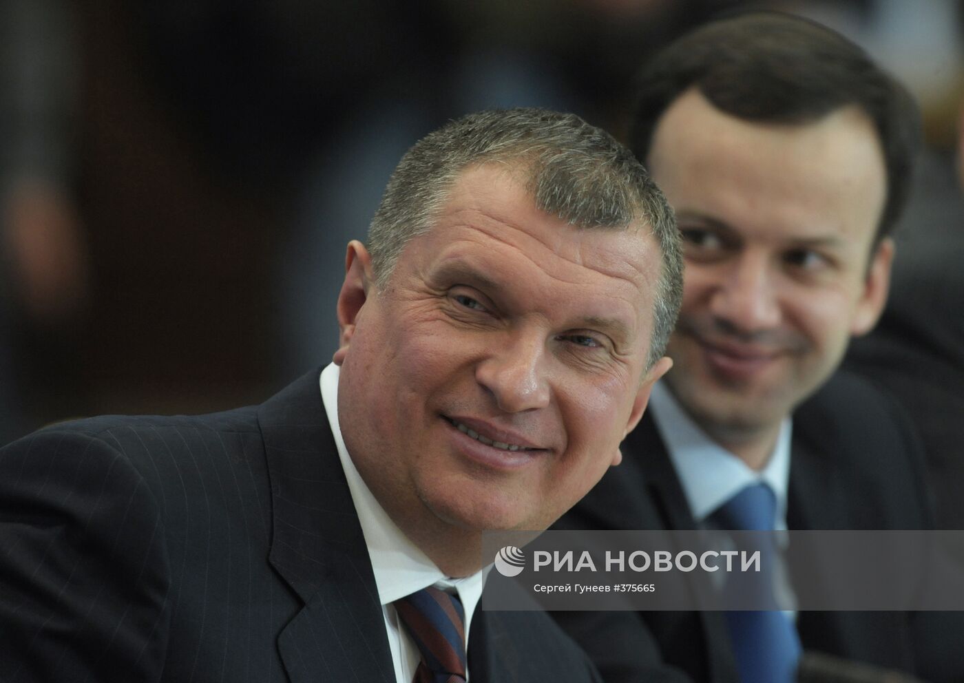 Д.Медведев провел совещание в Южно-Сахалинске