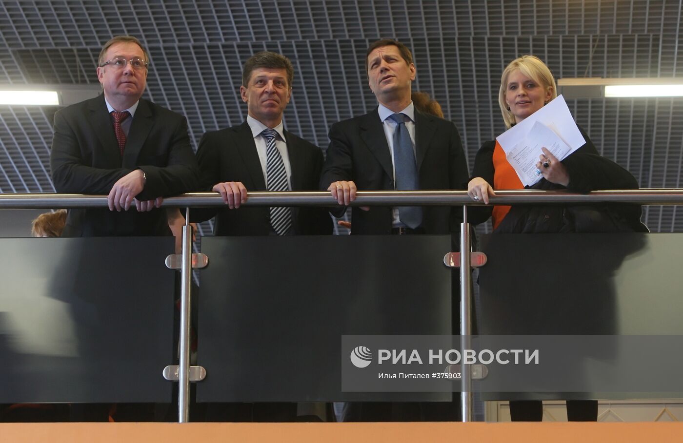 Премьер-министр РФ В.Путин посетил агентство "РИА Новости"