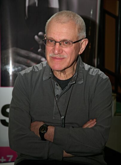 Режиссер Александр Митта