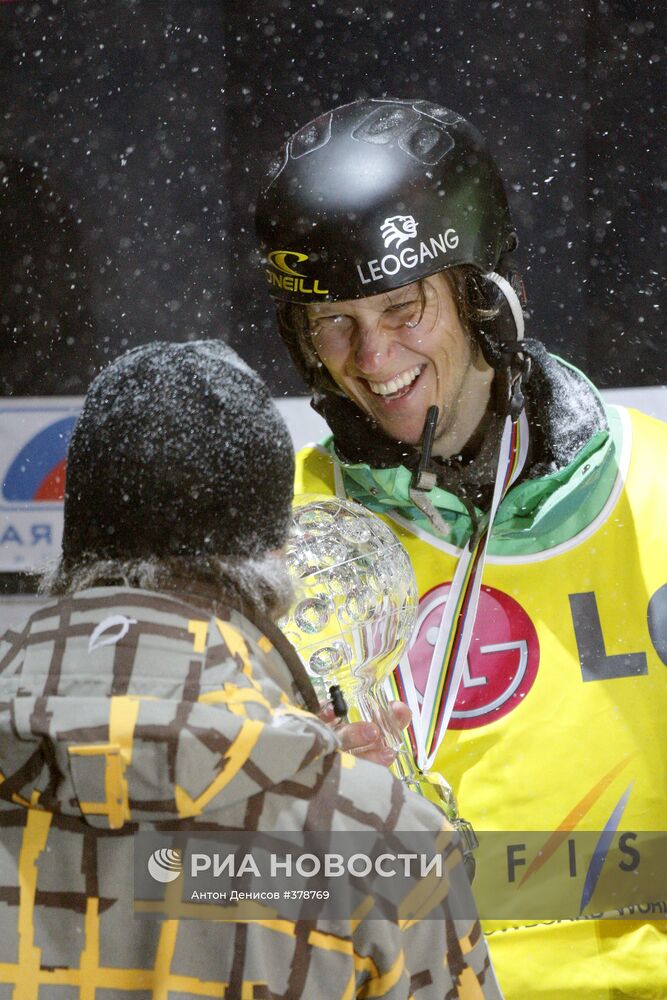 Финал Кубка Мира по сноуборду в дисциплине биг-эйр в Москве