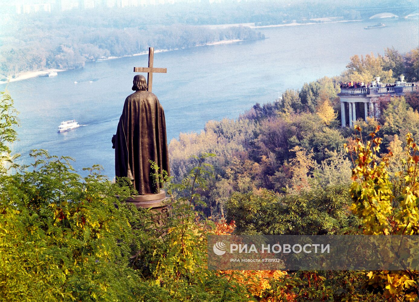 Памятник князю Владимиру в Киеве