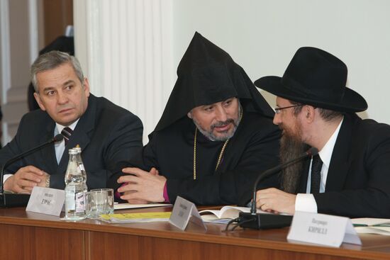 Совместное заседание Госсовета и религиозных объединений в Туле