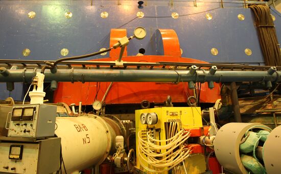 Изохронный циклотрон У-400М