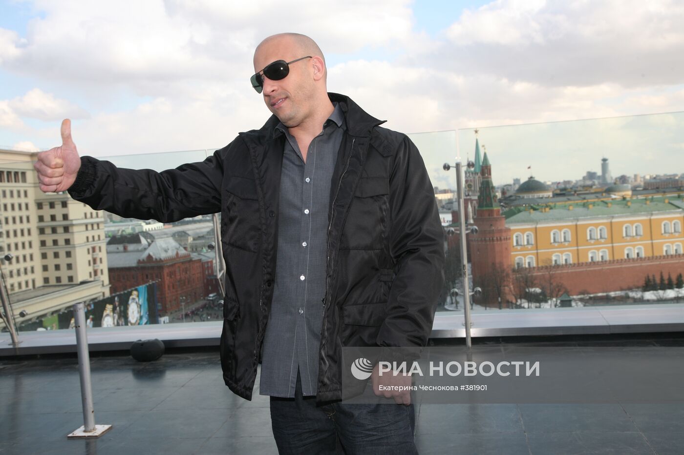 Фотосессия с актерами фильма "Форсаж-4"