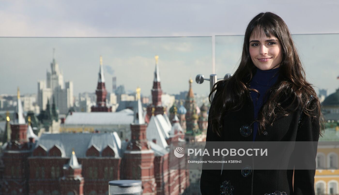 Актриса Джордана Брюстер