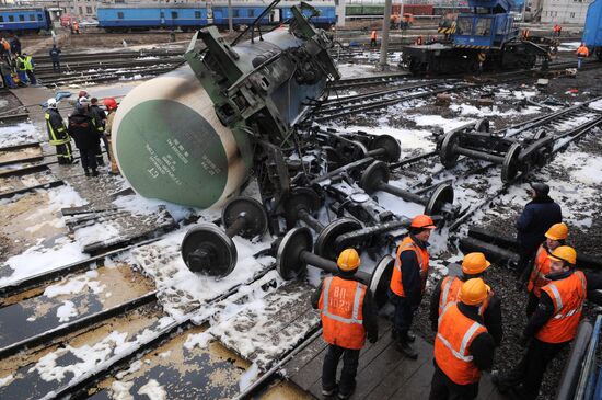 Железнодорожная авария на станции Шушары под Санкт-Петербургом