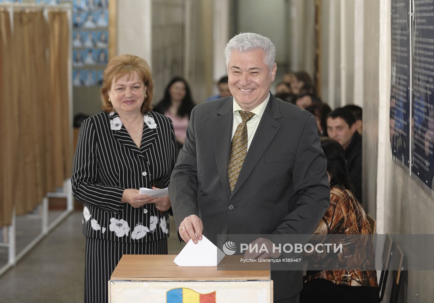 Президент Молдавии Владимир Воронин с супругой Таисией