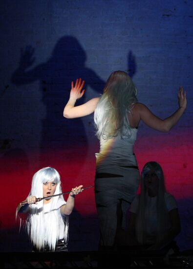 Новый спекталь Театра на Таганке "Сказки"