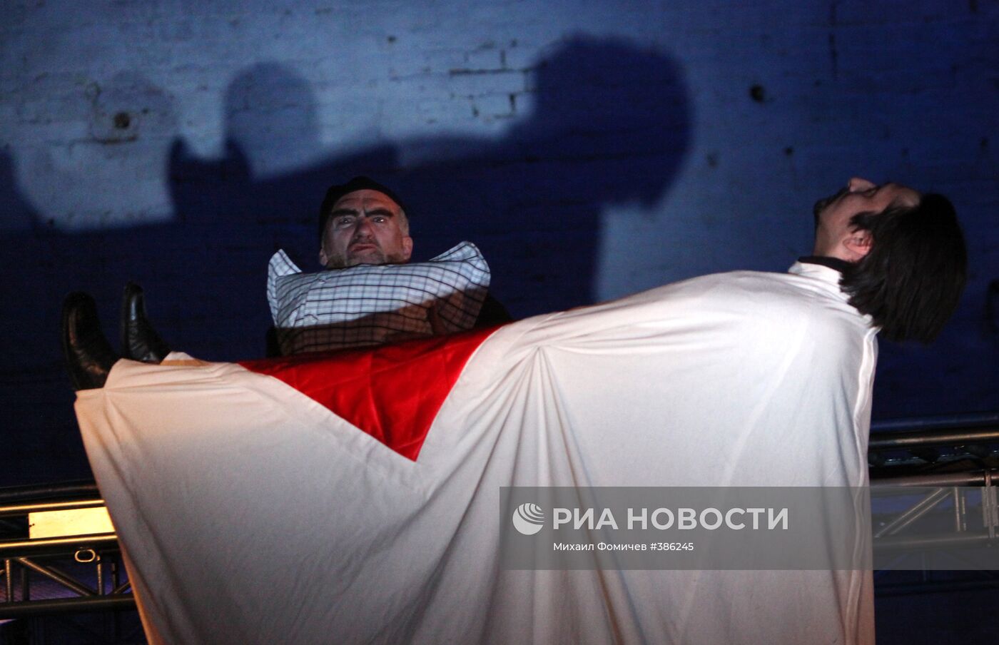 Новый спекталь Театра на Таганке "Сказки"