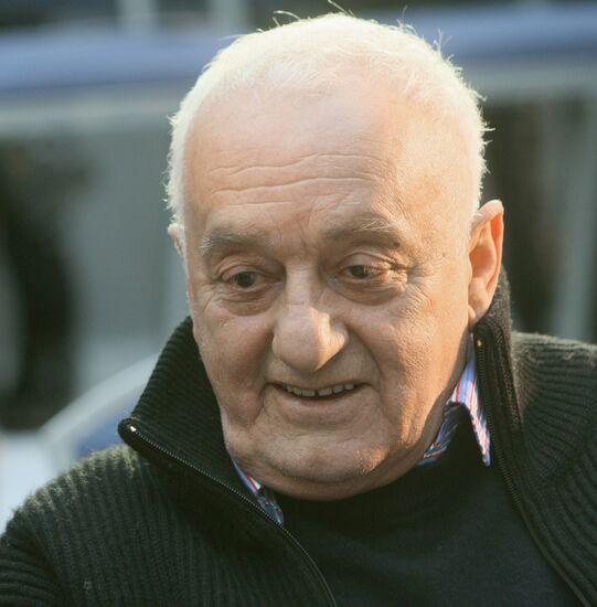 Резо Габриадзе