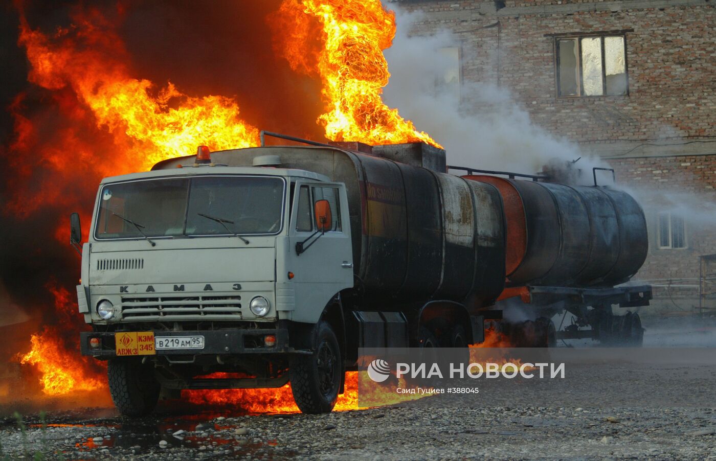 Пожар на автозаправочной станции "Ладья" в Грозном