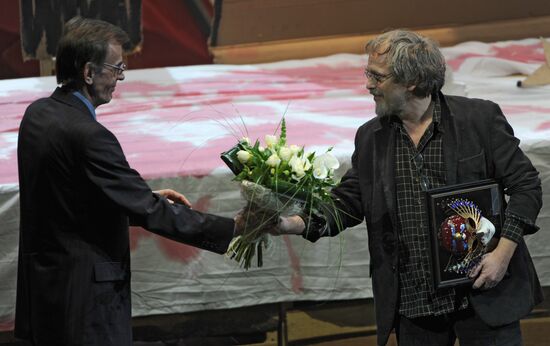 Георгий Тараторкин, Тамаш Ашер