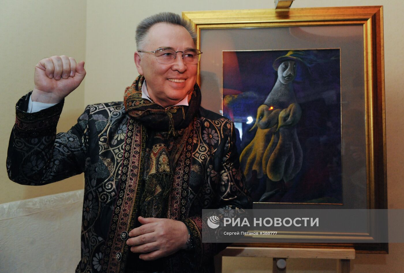Выставка картин модельера Вячеслава Зайцева
