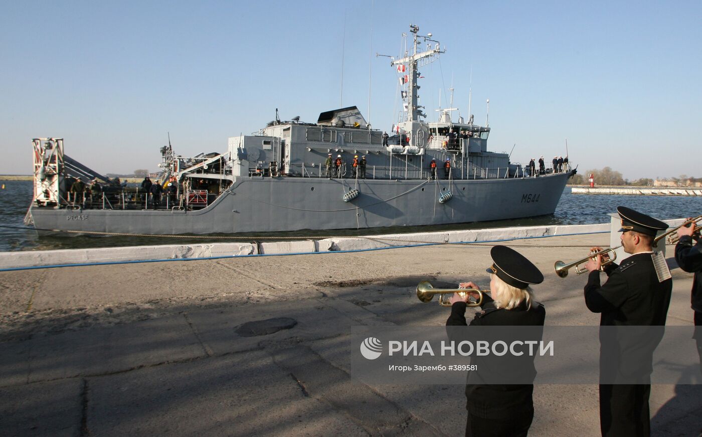 Прибытие боевых кораблей ВМС Франции с визитом в Балтийск