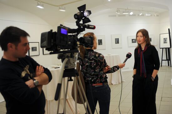 Вернисаж "Анатолий Гаранин. Фототеатр Таганка"