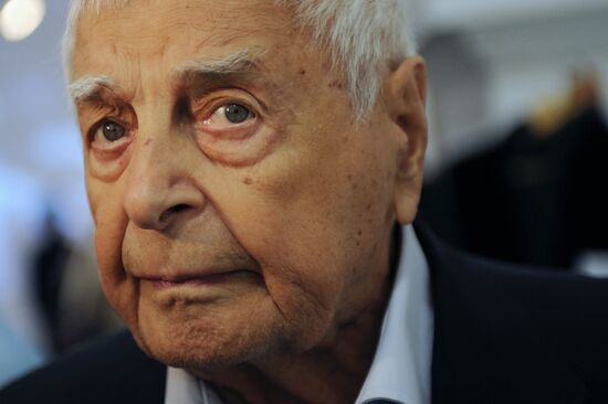 Юрий Любимов