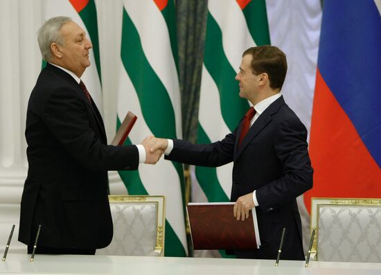 Россия, Абхазия, Осетия подписали соглашение об охране госграниц