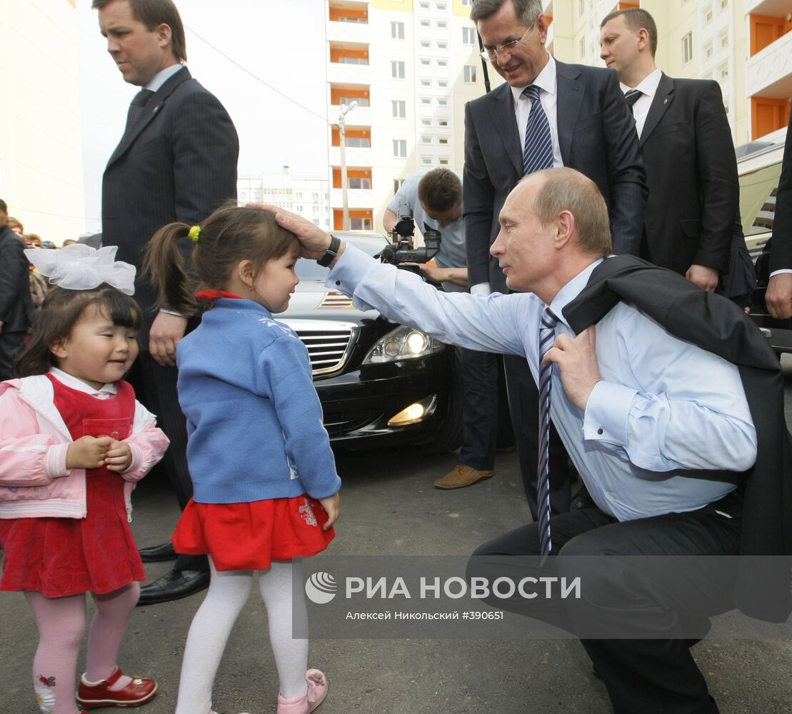 Рабочая поездка премьер-министра РФ В.Путина в Астрахань