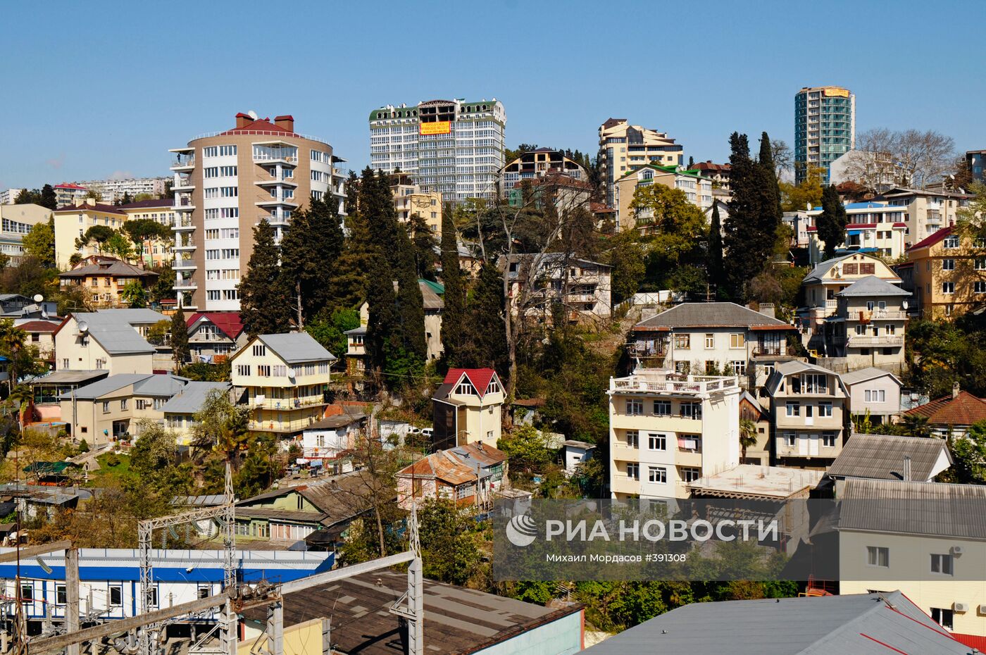 Вид на микрорайон "Светлана" в Сочи
