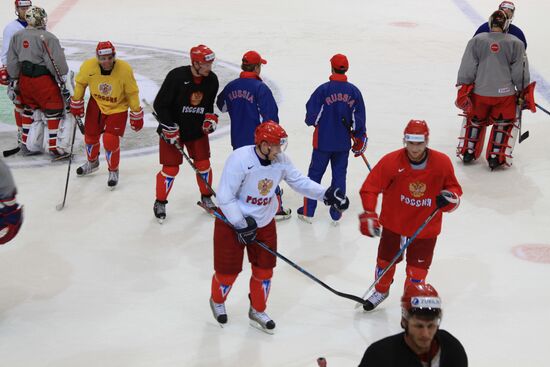 Тренировка сборной России по хоккею