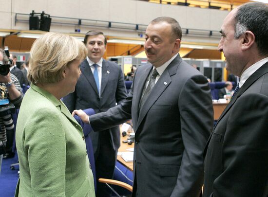 Ангела Меркель, Михаил Саакашвили и Ильхам Алиев