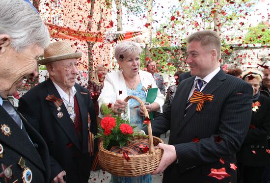 Георгий Боос втретился с ветеранами ВОВ в День Победы