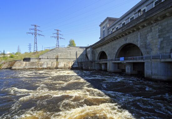 Нарвская ГЭС отмечает 40-летие окончания строительства