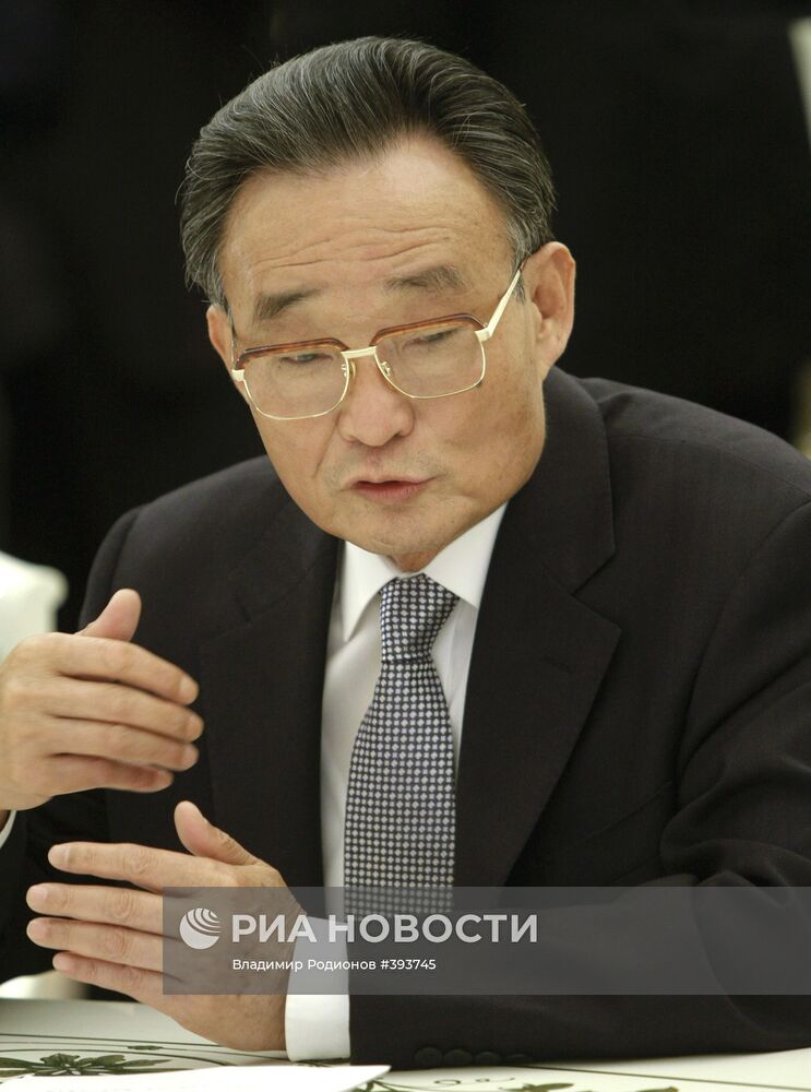 Председателем Постоянного комитета ВСНП У Банго