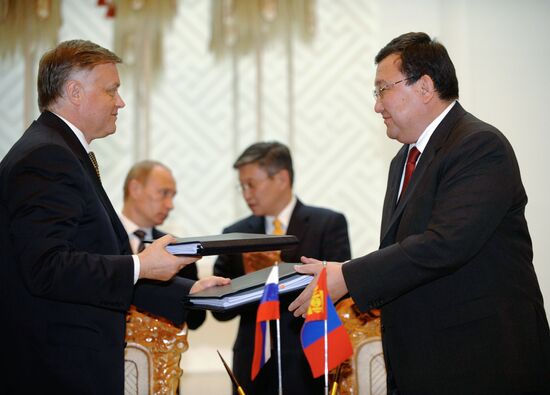 Подписание российско-монгольских соглашений