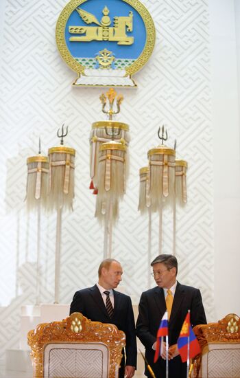 Пресс-конференция В. Путина и С. Баяра