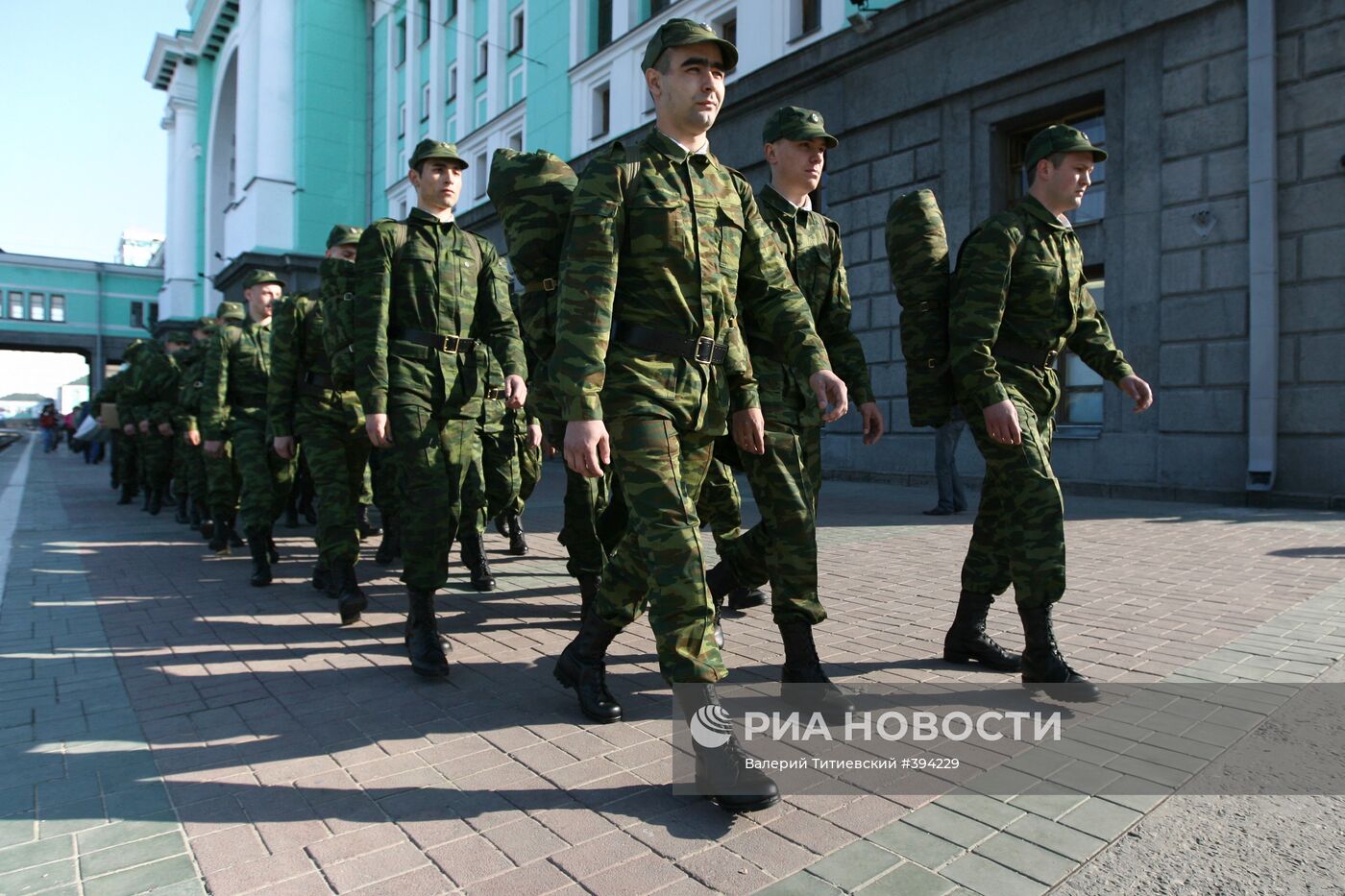 В Новосибирске проводили призывников в Президентский полк