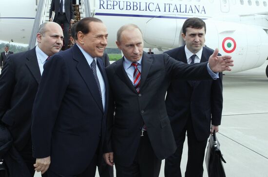 Встреча Владимира Путина и Сильвио Берлускони в Сочи