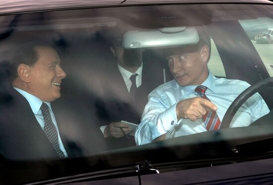Встреча Владимира Путина и Сильвио Берлускони в Сочи