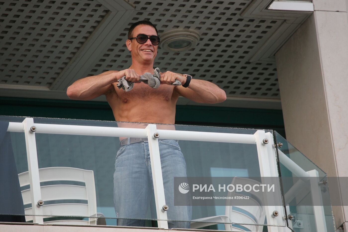 Жан-Клод ван Дамм в Каннах