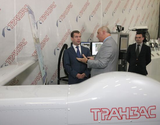 Президент РФ посетил производственное объединение "Транзас"