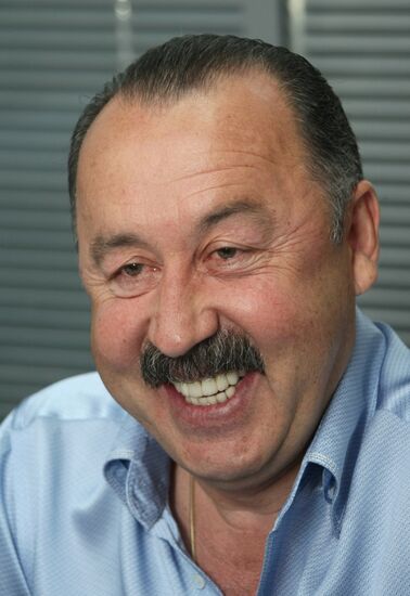 Главный тренер ФК "Динамо" (Киев) Валерий Газзаев
