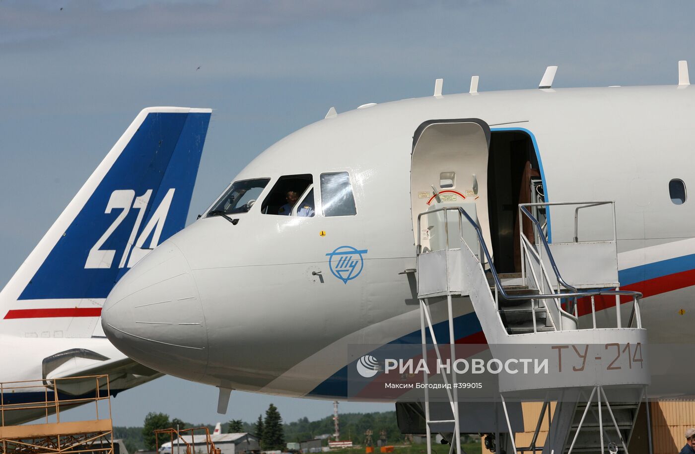 Передача самолетов Ту-214 для Управделами президента РФ. Казань