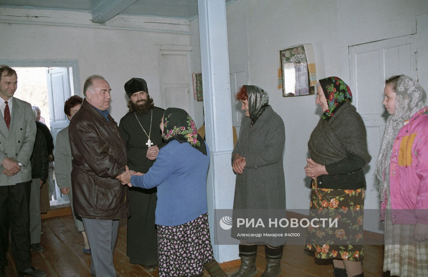 ЧЕРНОМЫРДИН ЦЕРКОВЬ ПРИХОЖАНЕ