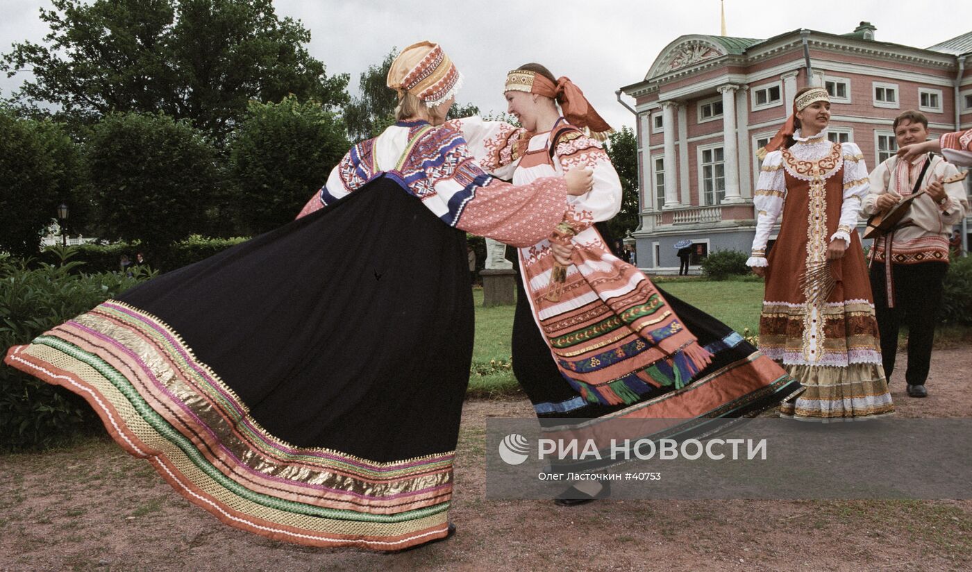 Фольклорный ансамбль "Ладанка"