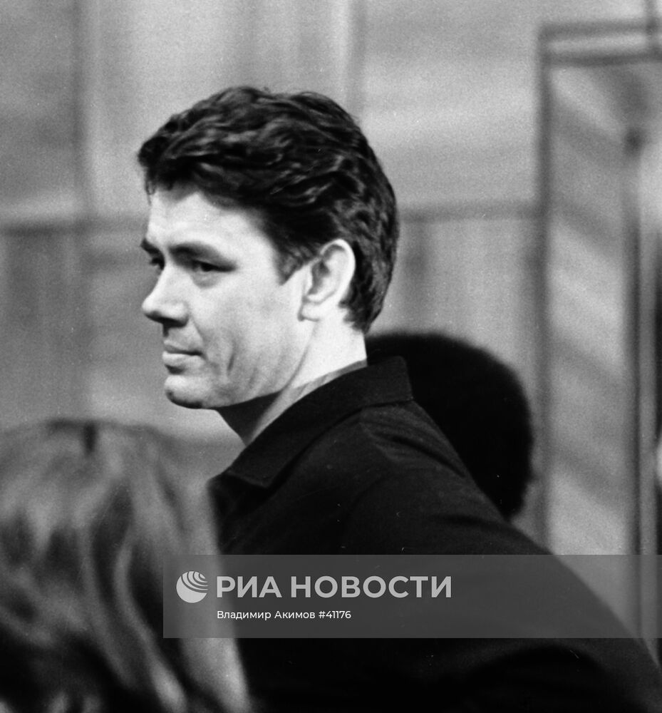 ЮРИЙ ГУЛЯЕВ 