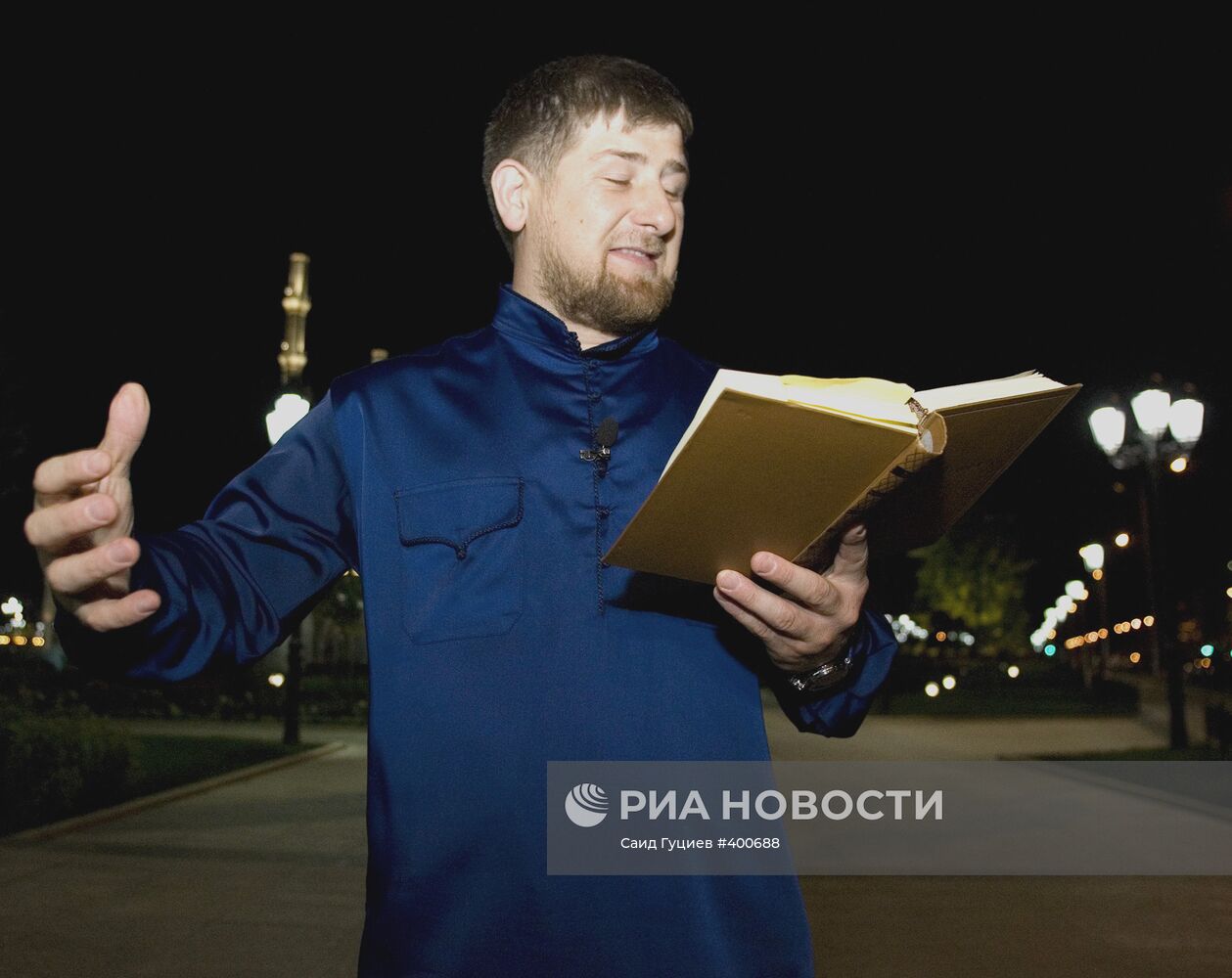 Р.Кадыров прочитал журналистам стихотворение Пушкина "Кавказ"