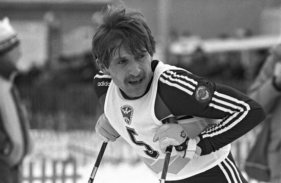 Член сборной команды СССР по лыжным гонкам Владимир Сахнов