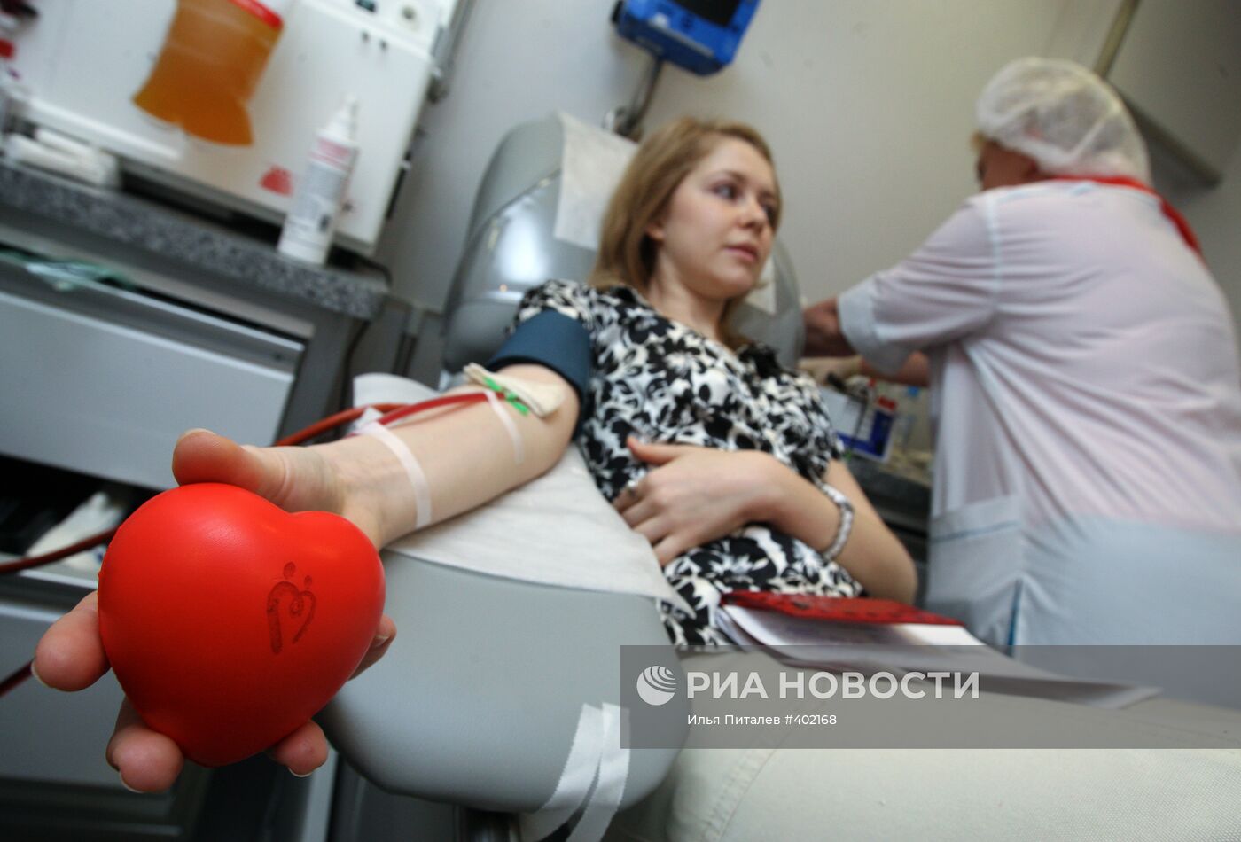 Сдача крови сотрудниками Минздравсоцразвития РФ
