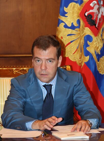 Д.Медведев провел заседание комиссии по военному сотрудничеству