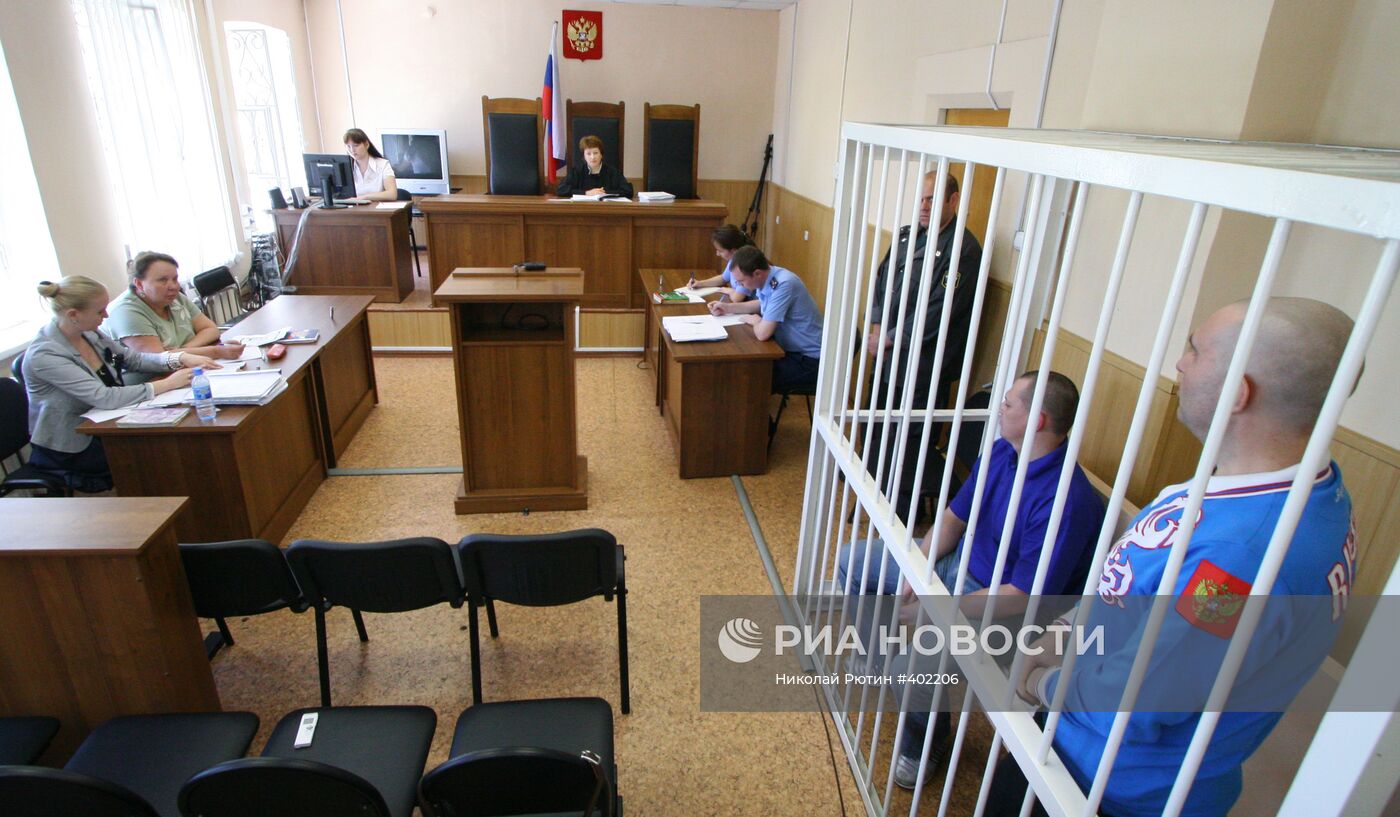 Судебное заседание по делу С.Воронова и В.Бушуева в Иркутске