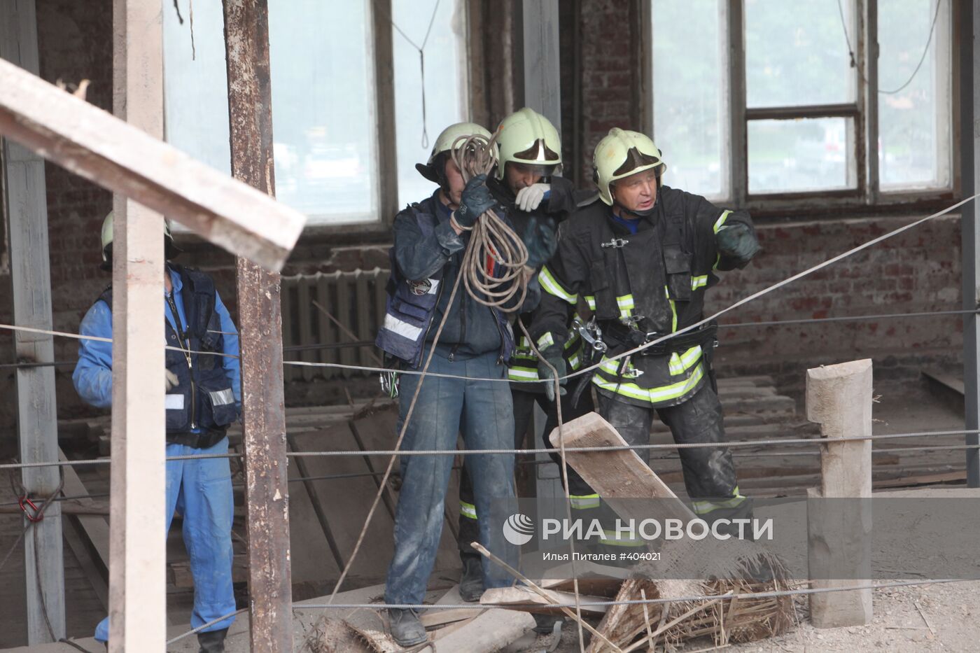Обрушение здания в центре Москвы