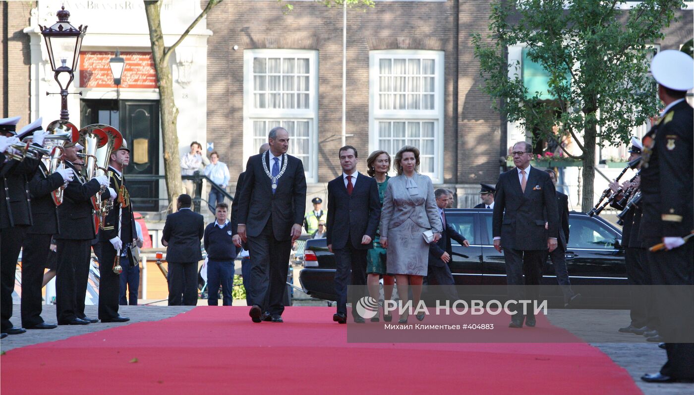 Рабочий визит Д.Медведева и С.Медведевой в Нидерланды