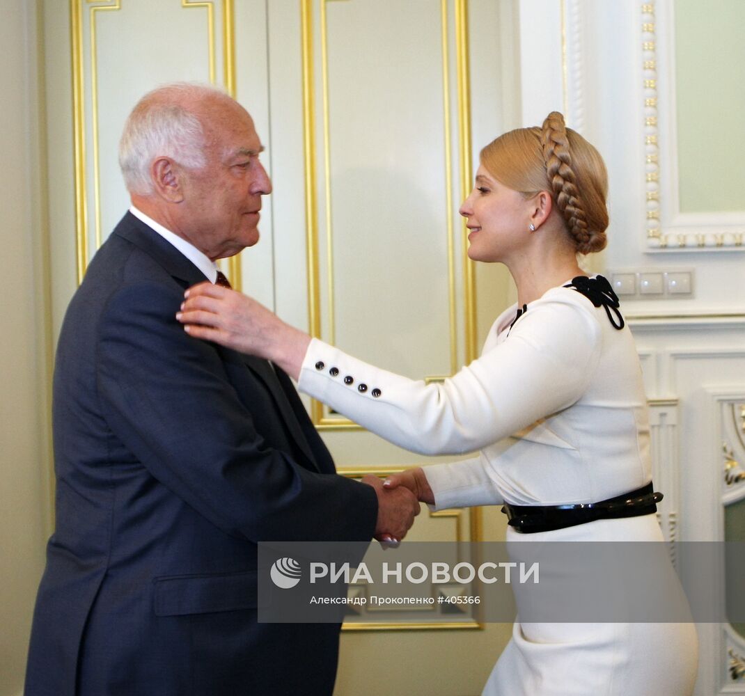 Виктор Черномырдин, Юлия Тимошенко